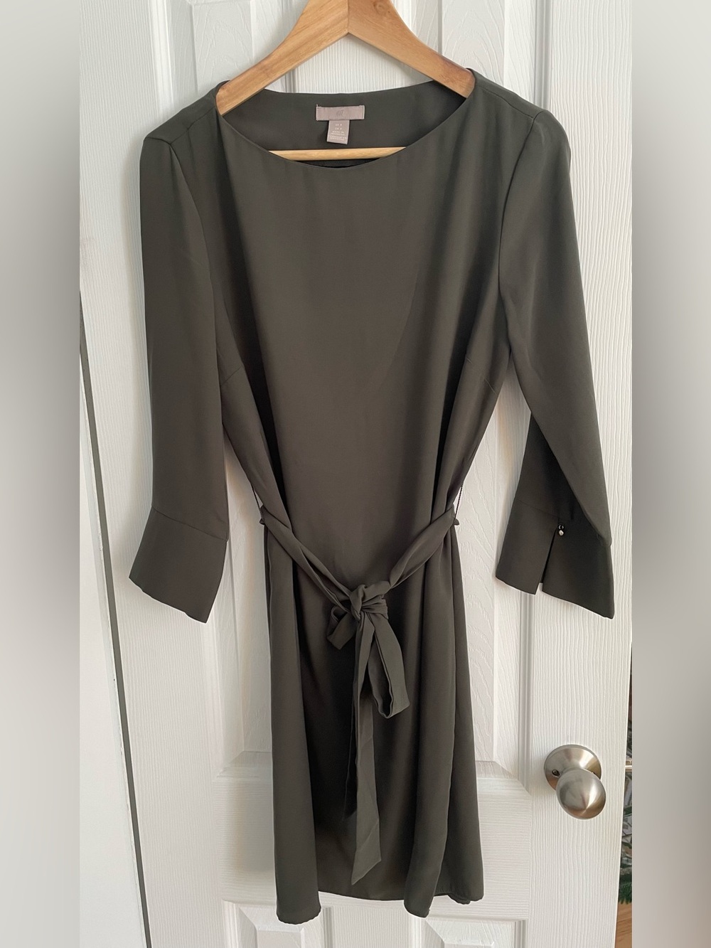 H&M khaki Tie-Waist 3-4 Sleeve Sheath Dress